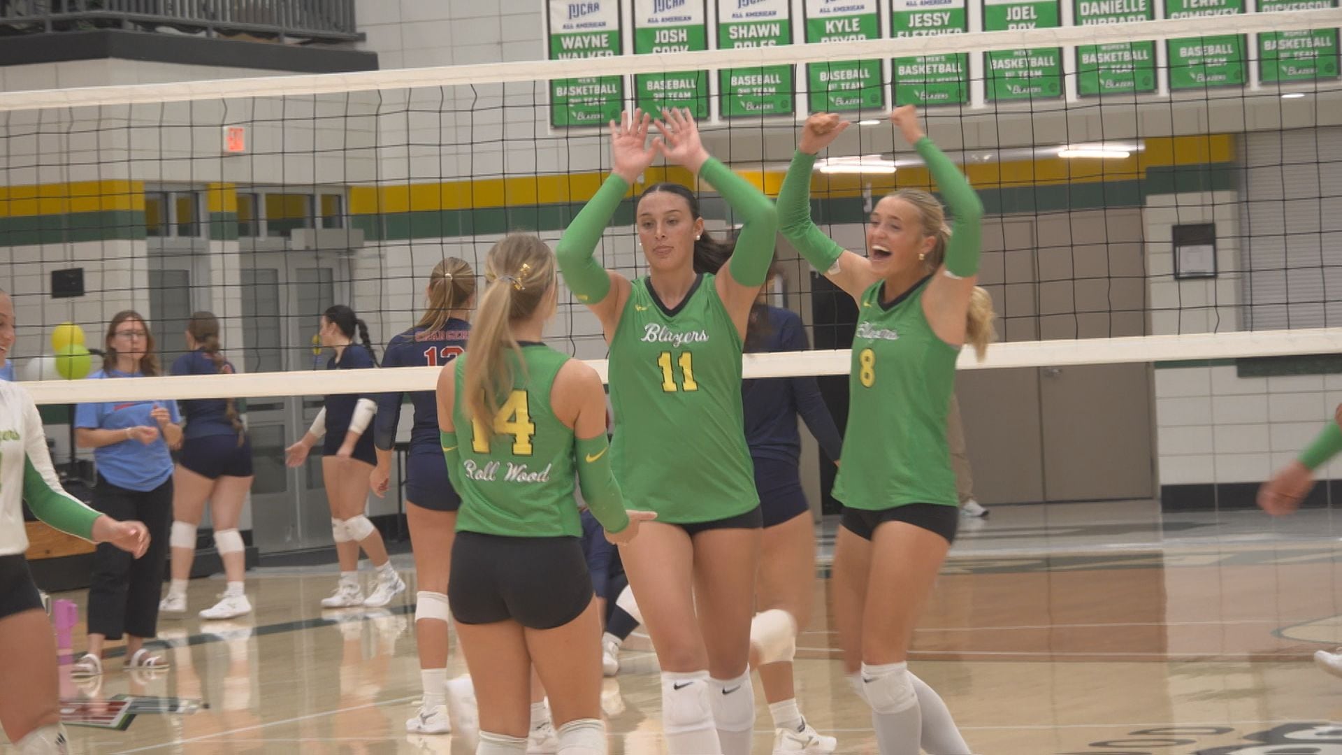 John Wood Volleyball Defeats Carl Sandburg in Straight Sets