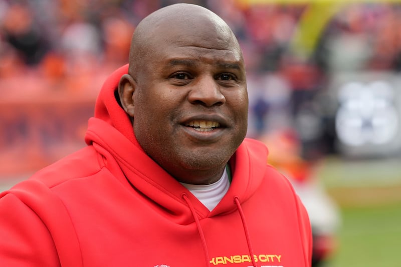 Chiefs assistant Eric Bieniemy's son charged in shooting of his mother in Virginia, authorities say