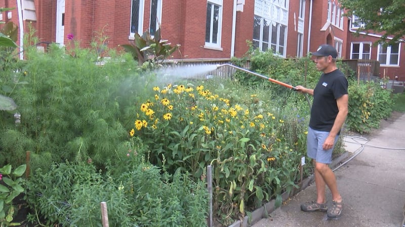 Giving Gardens