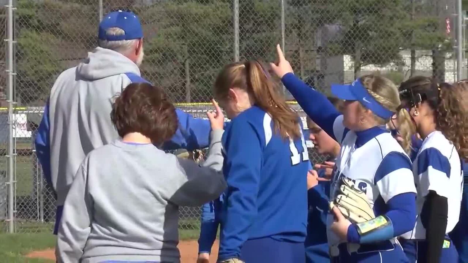 QHS softball coach fired after Quincy School Board closed session