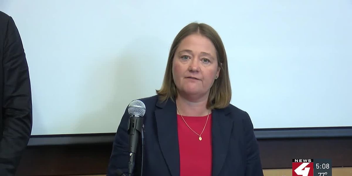U.S. Associate Attorney General meets with Iowa officials on public safety
